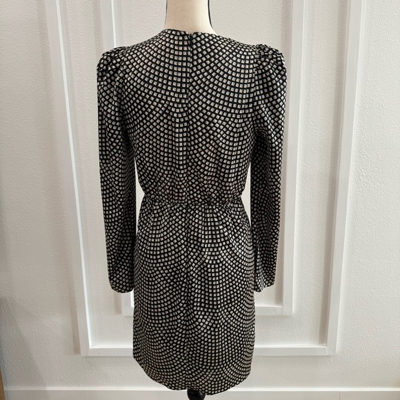 EUC  Express Satin Printed V-Neck Ruched Ruffle Sheath Mini Dress - Picture 3 of 11